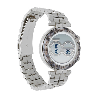 Reloj Cloe Digital para Dama con Bisel Tipo Mármol y Extensible de Acero Inoxidable OE2537
