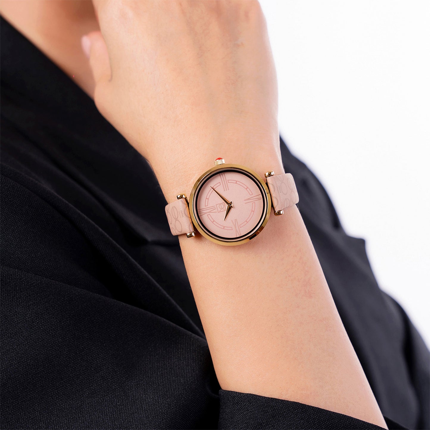 Reloj Cloe Análogo para Dama con Diseño OE en Correa de Tactopiel OE2604