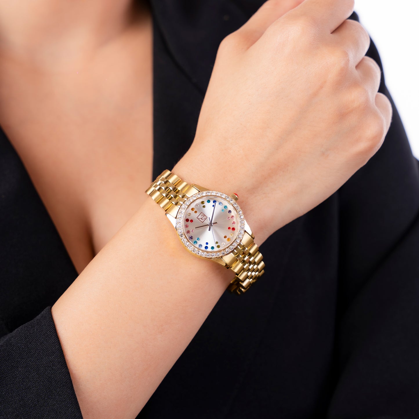Reloj Cloe Análogo para Dama con Pedrería Multicolor en Indicadores y Extensible de Acero Inoxidable OE2609