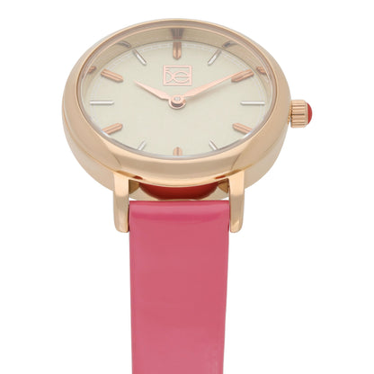 Reloj Cloe Análogo para Dama con y Correa de Charol OE2610