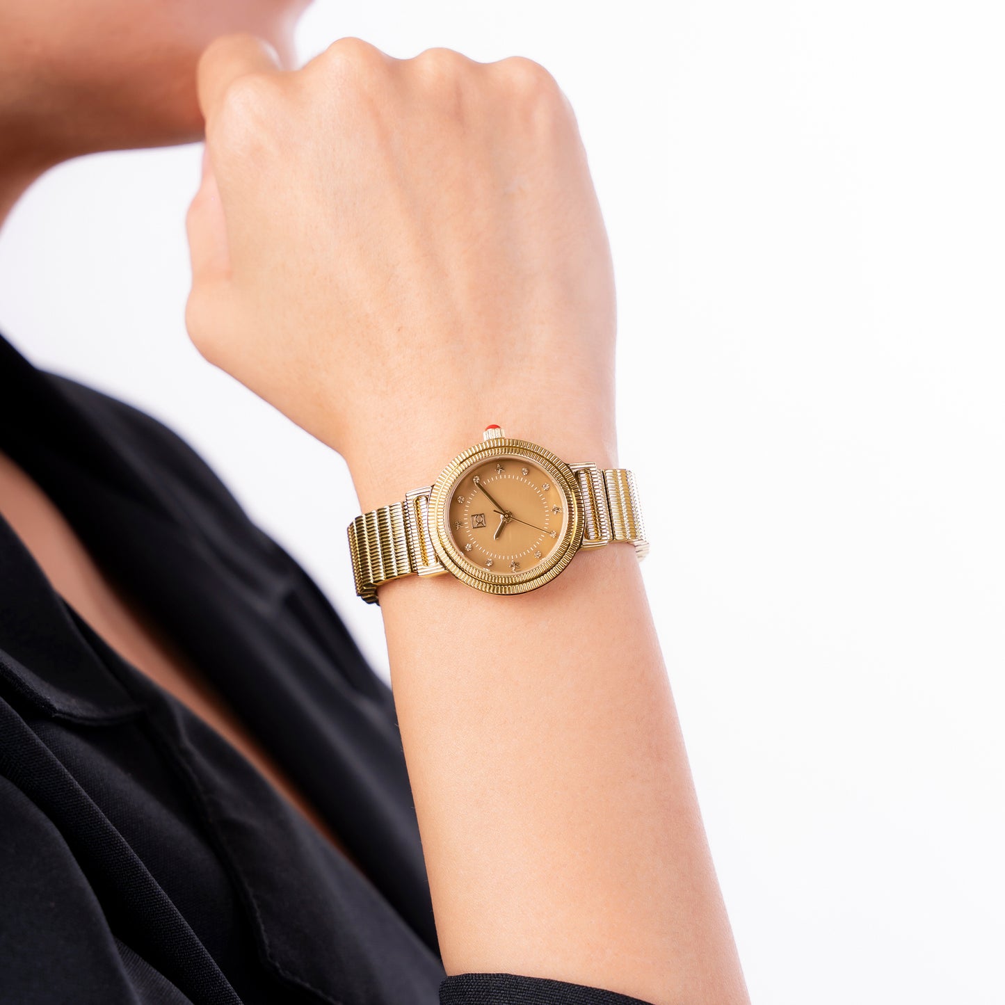 Reloj Cloe Análogo para Dama con Doble Bisel Estriado y Extensible de Acero Inoxidable OE2614