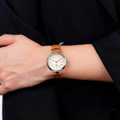 Reloj Cloe Análogo para Dama con Bisel Interno en Relieve y Correa de Tactopiel OE2618
