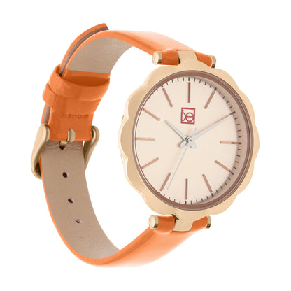 Reloj Cloe Análogo para Dama con Bisel en Forma de Flor y Correa de Charol