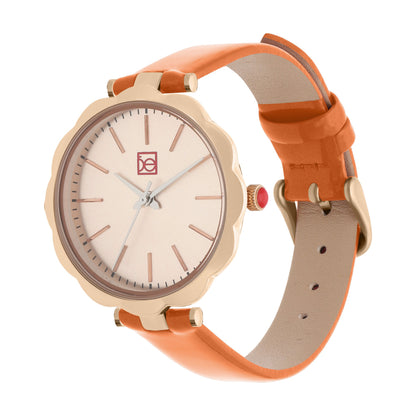 Reloj Cloe Análogo para Dama con Bisel en Forma de Flor y Correa de Charol