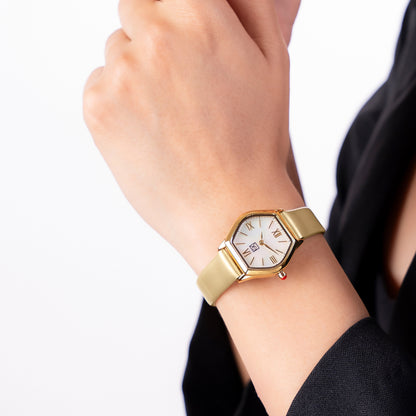 Reloj Cloe Análogo para Dama con Carátula Hexagonal y Correa de Tactopiel OE2626