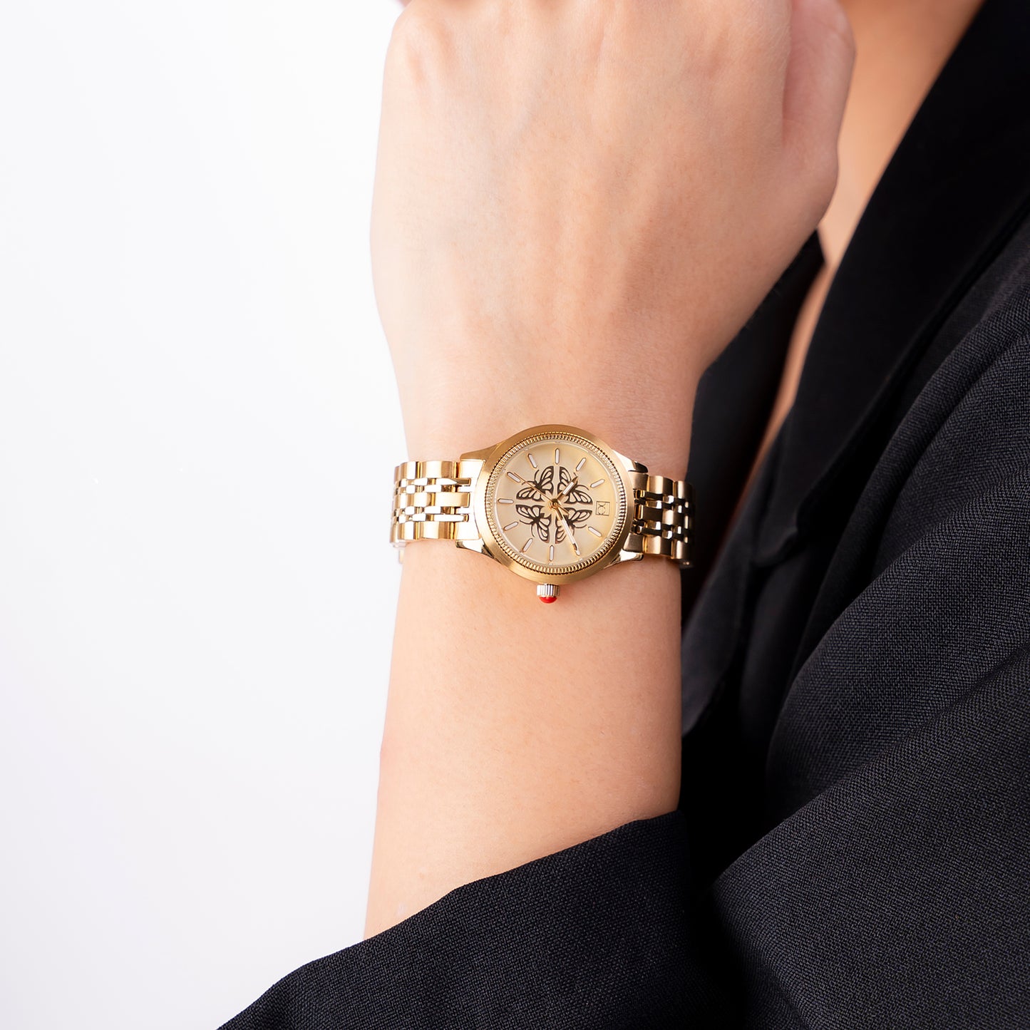 Reloj Cloe Análogo para Dama con Carátula con Diseño de Mariposas y Extensible de Acero Inoxidable OE2629
