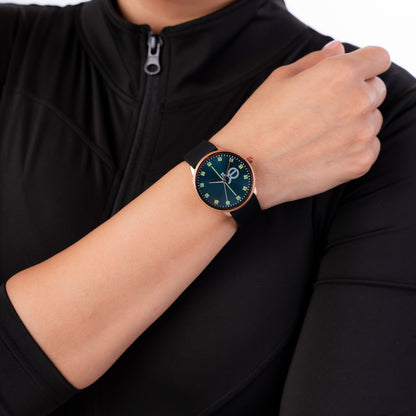 Reloj Cloe Análogo para Dama con Indicadores con elemental y Correa de Silicón OE2630