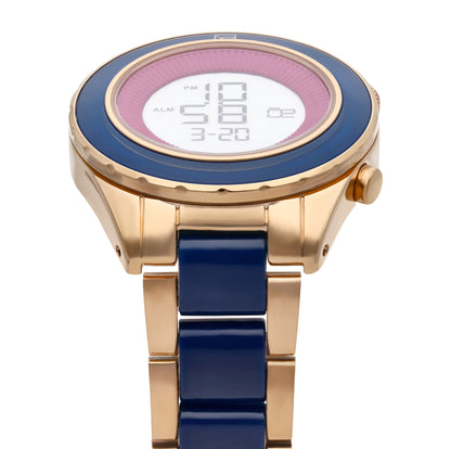 Reloj Cloe Digital para Dama con Bisel Interno Estriado y Extensible de Acero Inoxidable OE2634