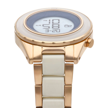 Reloj Cloe Digital para Dama con Bisel Interno Estriado y Extensible de Acero Inoxidable OE2634