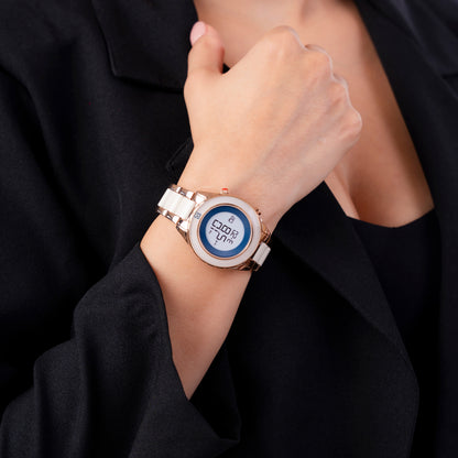 Reloj Cloe Digital para Dama con Bisel Interno Estriado y Extensible de Acero Inoxidable OE2634