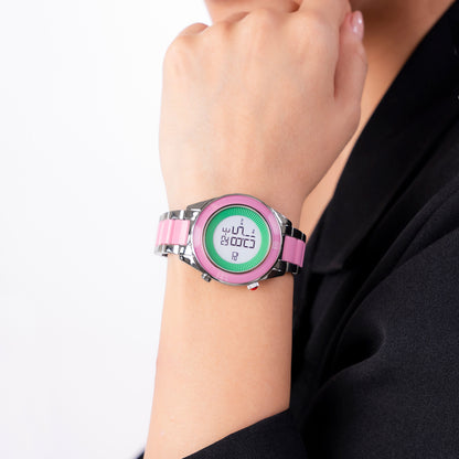 Reloj Cloe Digital para Dama con Bisel Interno Estriado y Extensible de Acero Inoxidable OE2634